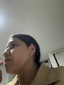 Snapshot of siri_duque chatting on March 6, 2026, 12:05 am siri duque online show from March 6, 2026, 12:05 am