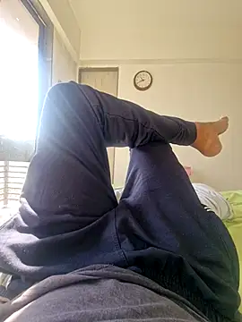 vivanpraj999 online show from November 9, 2025, 4:38 am