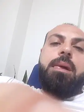 krzantem3454 online show from March 25, 2026, 10:52 pm