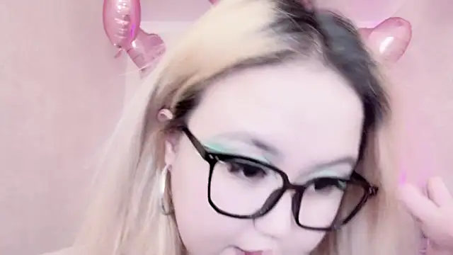 amelia sunlight online show from February 17, 2025, 12:22 am