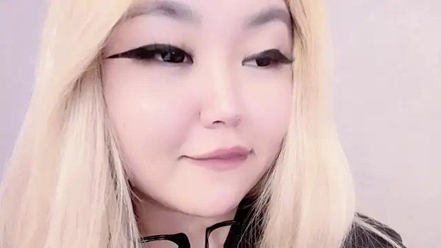 amelia sunlight online show from February 26, 2025, 3:35 am