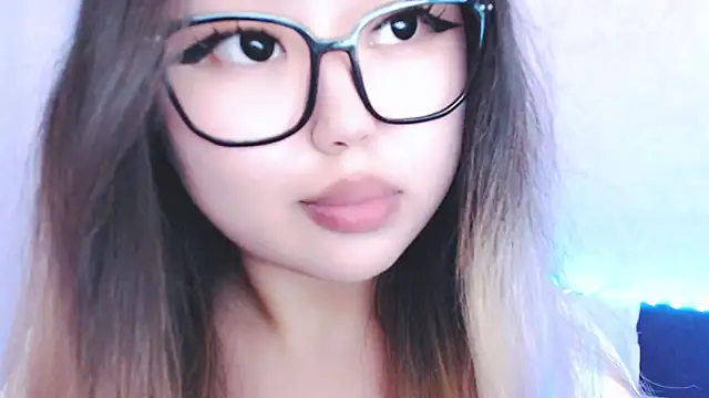 amelia sunlight online show from July 27, 2026, 3:19 pm