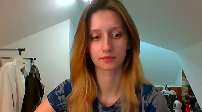 LUNA delight online show from February 12, 2025, 6:19 pm