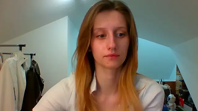 LUNA delight online show from February 14, 2025, 5:46 pm