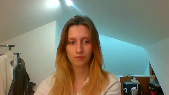 LUNA delight online show from January 17, 2025, 5:41 pm