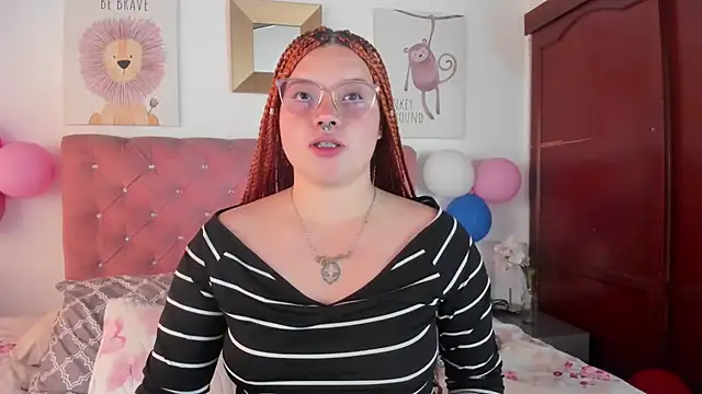 CelessteRedds online show from September 23, 2025, 1:40 pm