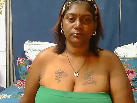 Snapshot of indiansuga chatting on February 9, 2026, 5:55 pm indiansuga online show from February 9, 2026, 5:55 pm