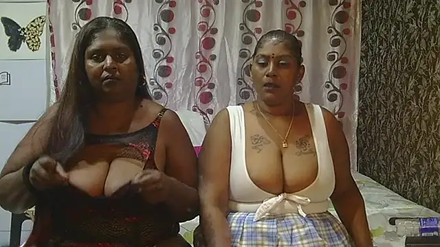 Snapshot of indiansuga chatting on November 2, 2025, 4:45 pm indiansuga online show from November 2, 2025, 4:45 pm