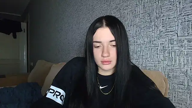 Liana diva online show from January 19, 2026, 2:21 pm