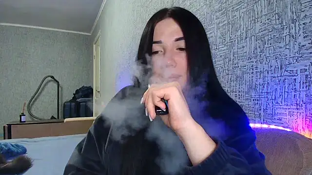 Liana diva online show from November 4, 2025, 8:01 pm