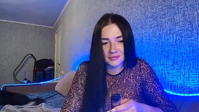 Liana diva online show from October 18, 2025, 7:27 pm