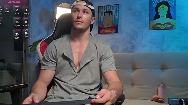 Snapshot of AxelFairchaild chatting on February 8, 2026, 1:53 pm AxelFairchaild online show from February 8, 2026, 1:53 pm