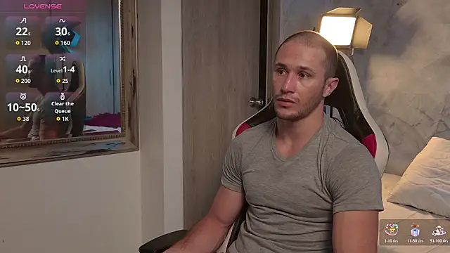 Snapshot of AxelFairchaild chatting on March 1, 2026, 12:49 pm AxelFairchaild online show from March 1, 2026, 12:49 pm