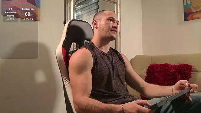 AxelFairchaild online show from June 16, 2026, 1:33 pm