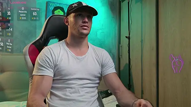 Snapshot of AxelFairchaild chatting on January 18, 2026, 1:14 pm AxelFairchaild online show from January 18, 2026, 1:14 pm