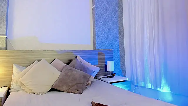 Snapshot of Mistyca chatting on November 4, 2025, 10:41 am Mistyca online show from November 4, 2025, 10:41 am