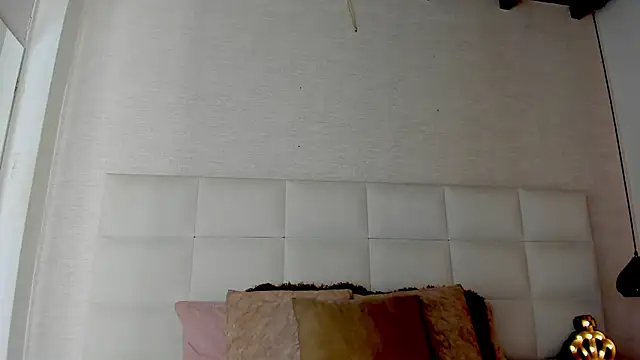 Snapshot of Mistyca chatting on March 18, 2025, 11:44 am Mistyca online show from March 18, 2025, 11:44 am