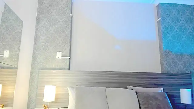 Snapshot of Mistyca chatting on February 3, 2026, 11:37 am Mistyca online show from February 3, 2026, 11:37 am