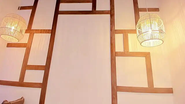 CriistalJade online show from February 8, 2025, 1:00 am