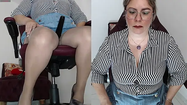 Snapshot of Serenay_ chatting on January 27, 2025, 11:22 pm Serenay online show from January 27, 2025, 11:22 pm