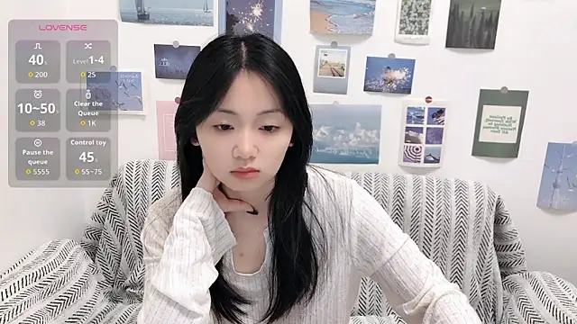 LiLiYbaby online show from September 15, 2025, 6:03 am