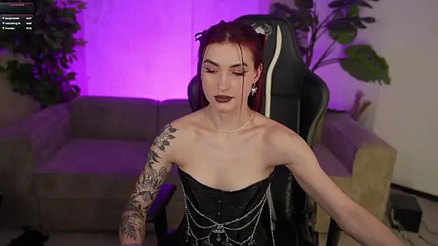 Magnetic Mia  online show from February 8, 2026, 12:19 am