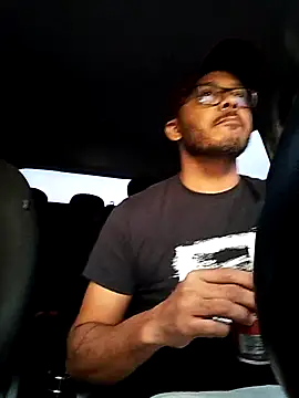 Snapshot of johnwalkerRjts chatting on February 22, 2026, 9:11 am johnwalkerRjts online show from February 22, 2026, 9:11 am