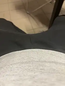 daubine46 online show from March 22, 2026, 6:59 am