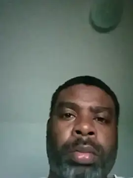 SLOWSTRO online show from December 23, 2025, 4:23 am