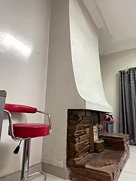 BeautyAuroa online show from February 12, 2025, 4:44 am