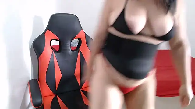 madelyn30 online show from January 31, 2026, 7:12 pm