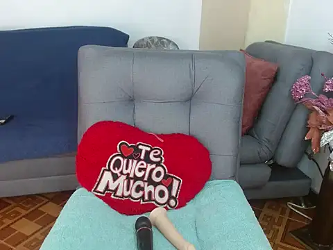  melisaa  online show from November 8, 2025, 7:50 pm