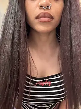 Snapshot of afavoredangel chatting on March 4, 2026, 10:17 pm afavoredangel online show from March 4, 2026, 10:17 pm