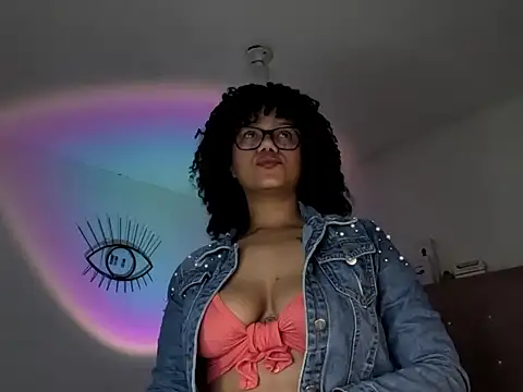 Ale xandra online show from February 5, 2026, 12:50 am