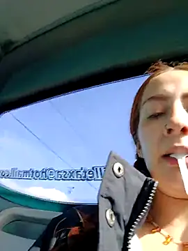 SAMANTHA-16  online show from September 11, 2025, 1:22 pm