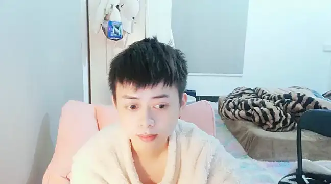 Snapshot of FFFFZ189 chatting on January 6, 2025, 4:02 pm FFFFZ189 online show from January 6, 2025, 4:02 pm