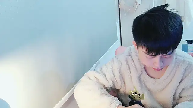 Snapshot of FFFFZ189 chatting on March 9, 2025, 10:52 am FFFFZ189 online show from March 9, 2025, 10:52 am