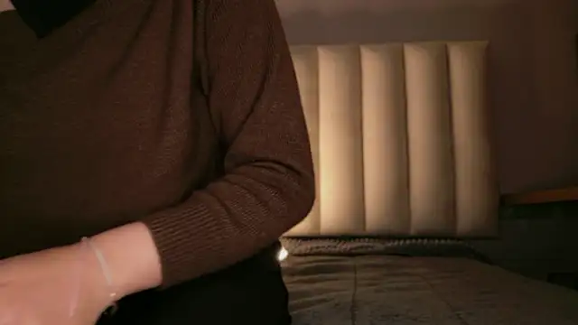 Megan mooree  online show from April 7, 2026, 12:29 pm