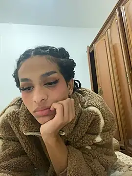 Snapshot of Abby_bella09 chatting on December 8, 2024, 9:19 pm Abby bella09 online show from December 8, 2024, 9:19 pm