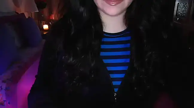 CronacaErotica online show from January 19, 2025, 4:14 pm