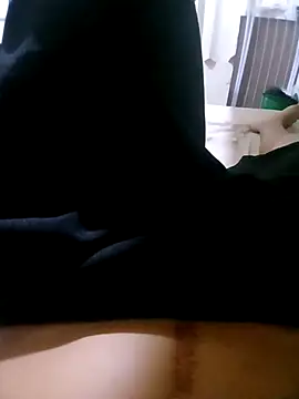 jnsubimisso online show from February 3, 2025, 5:24 pm