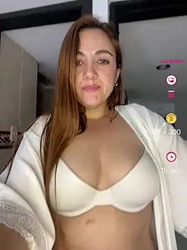 Snapshot of Shianrose chatting on May 27, 2026, 9:33 pm Shianrose online show from May 27, 2026, 9:33 pm