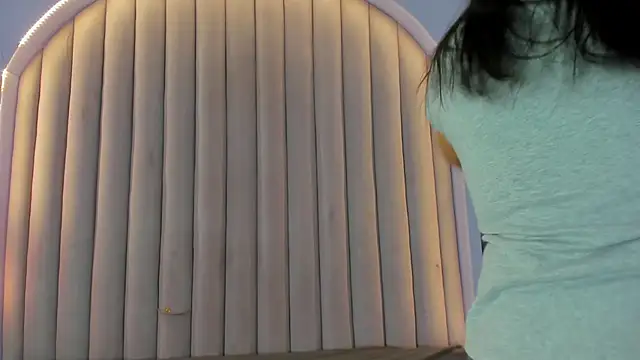 Snapshot of JaylaScott__ chatting on February 28, 2026, 11:43 am JaylaScott online show from February 28, 2026, 11:43 am