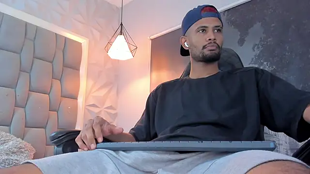 Snapshot of jiren_xboy chatting on January 27, 2025, 3:47 am jiren xboy online show from January 27, 2025, 3:47 am