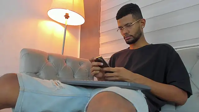 Snapshot of jiren_xboy chatting on December 17, 2024, 1:27 pm jiren xboy online show from December 17, 2024, 1:27 pm