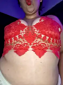 alexxaa96 online show from January 5, 2025, 3:32 am