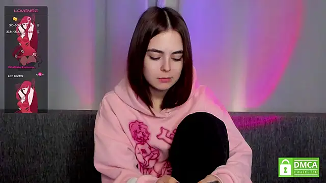 Snapshot of JulianaHaith chatting on February 1, 2025, 3:28 pm JulianaHaith online show from February 1, 2025, 3:28 pm