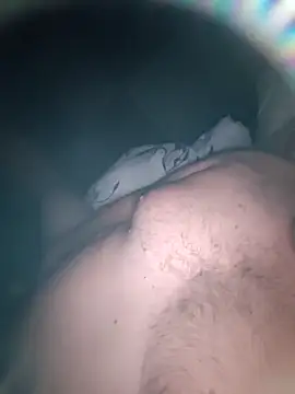 Macanxxx online show from October 5, 2025, 4:58 am