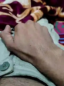 Snapshot of William390 chatting on January 22, 2025, 4:23 pm William390 online show from January 22, 2025, 4:23 pm