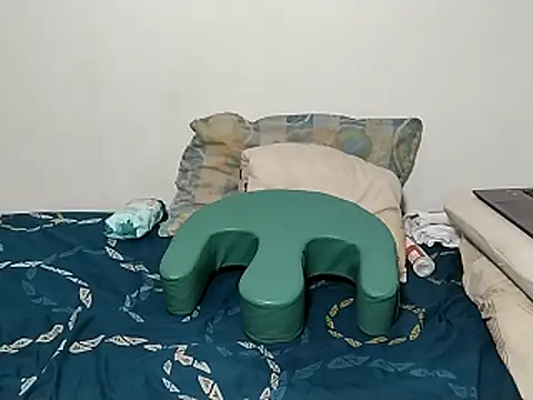 Snapshot of Gonul_Aslanbey chatting on October 1, 2025, 3:00 am Gonul Aslanbey online show from October 1, 2025, 3:00 am